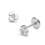 Lisa három szirmos virág